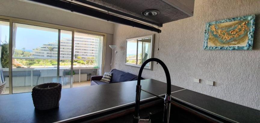 Lovely Apartment In Marina Baie Des Anges- Baronnet - Sew View, Free Parking Spaces On Site, Restaurants, Beach, Supermarket Villeneuve-Loubet Exterior foto